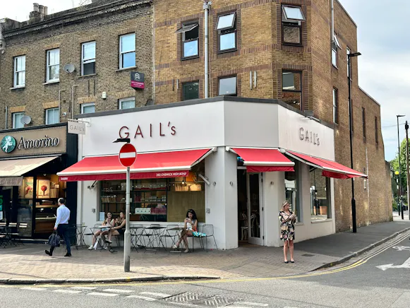 290 Chiswick High Road, London, Retail To Let - IMG_1445.JPEG