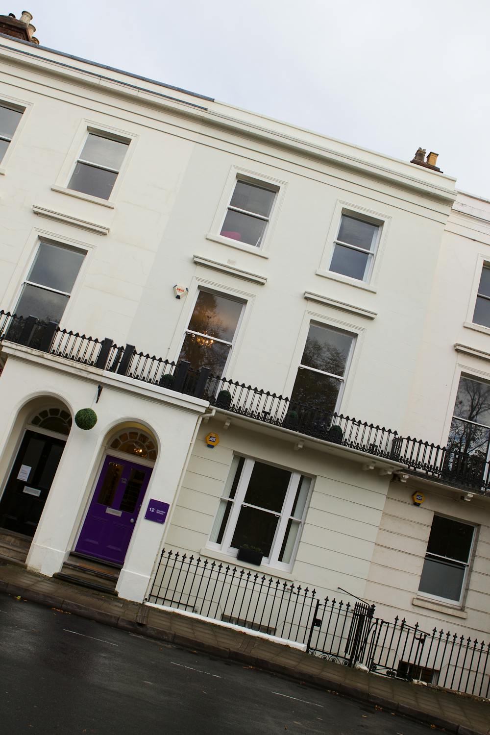 12 Hamilton Terrace - 131009NotionBuildingExterior011X.jpg