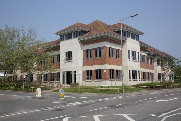 Kingslea House, Bay Tree Avenue, Leatherhead, Offices To Let / For Sale - _36C0290.jpg