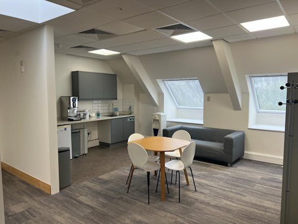 11 The Avenue, Southampton, Offices To Let - 5.jpg