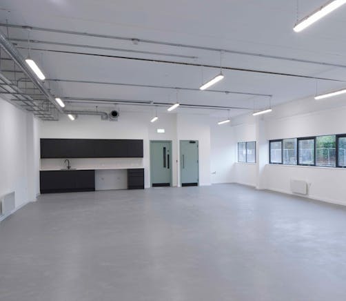 Bp68, Bicester Distribution Park, Bicester, Warehouse & Industrial To Let - Undercroft.jpg