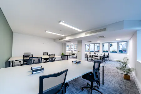 1 Bell Street, London, Office To Let - mj-associates-1-bell-street-71.jpg