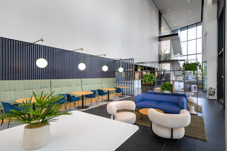 234 Bath Road, Slough, Office To Let - 234 Bath Road Reception 2.jpg