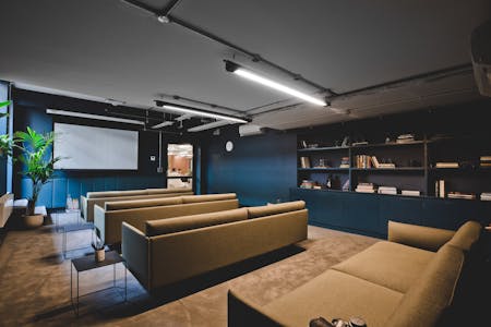 31-35 Kirby Street, London, Office / Serviced Office To Let - Screen Room.jpg