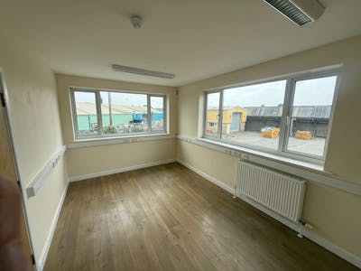 Kiln Lane, Cheney Manor Industrial Estate, Swindon, Industrial / Land / Warehouse To Let - 11.jpg