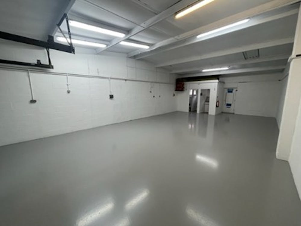 8 Cattell Road, 8 Cattell Road - Interior 3.jpg
