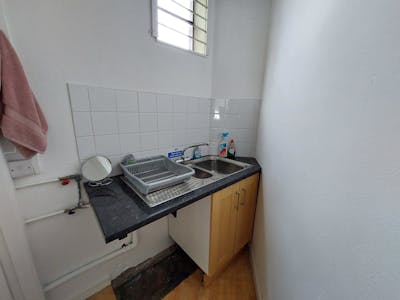 21 Canute Place, Knutsford, Retail To Let - Image 3