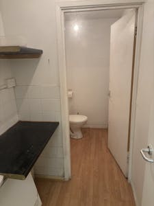 Mill House, Harrogate, Industrial To Let - image00004.jpeg