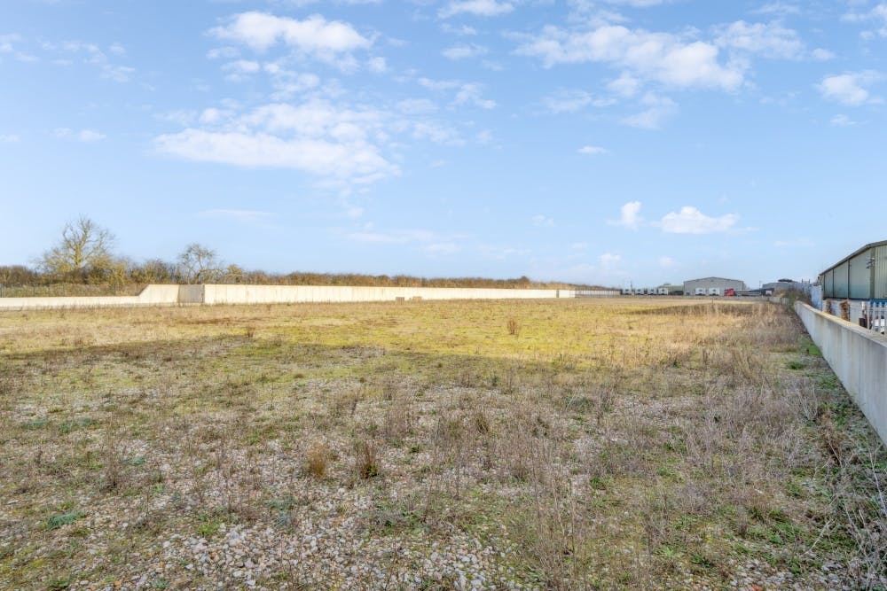 Land On The West Side Of Rycote Lane - DSC04518  800px.jpg