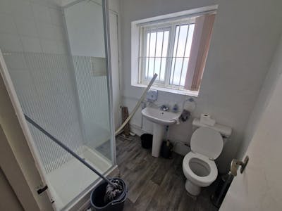 Ground Floor, 8 Milvil Court, Lee-on-the-Solent, D1 (Non Residential Institutions) / D2 (Assembly and Leisure) / Leisure / Office / Other / Retail For Sale - 20250729_152142.jpg
