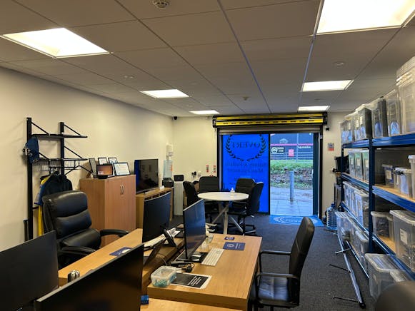 Unit 1, Western Marine Village, Cardiff, Offices / Retail To Let - Internal