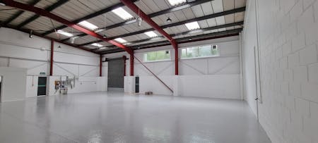 Unit 2-3, Crawley, Industrial / Investment / Trade Counter For Sale - 20210915_102744.jpg