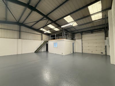 Unit 21 Horcott Industrial Estate, Fairford, Industrial / Warehouse To Let - 3.jpg