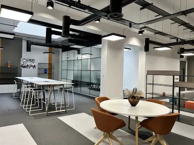 1st Floor Medical Suite, 65 New Street, Birmingham, Office To Let - f31717be1bdc1ef02e55515acea7e594.jpg
