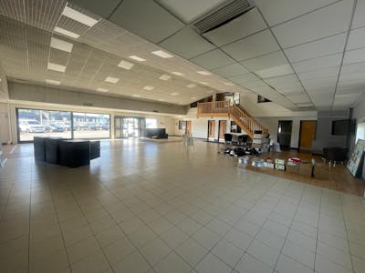 Station Approach, Carmarthen, Retail – Warehouse To Let / For Sale - 023a7401a7e34edb9c8ad57d92deb459.JPG