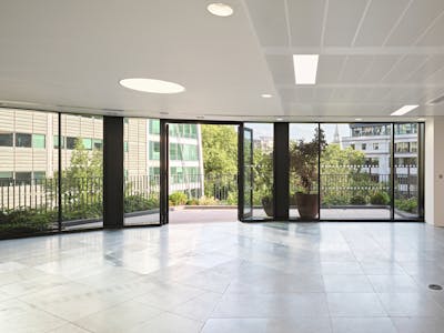 Alder Castle, London, Office To Let - Aldercastle_250815_HiRes_07.jpg