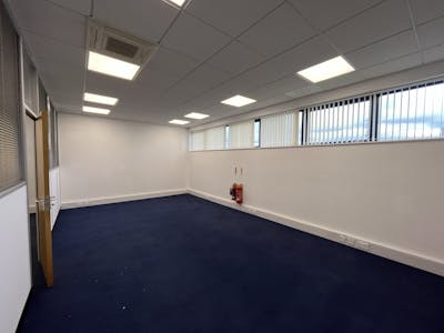 Unit 3  Midshires Business Park, Smeaton Close, Aylesbury, E (Commercial, Business and Service) / Office To Let / For Sale - IMG_7866.JPEG