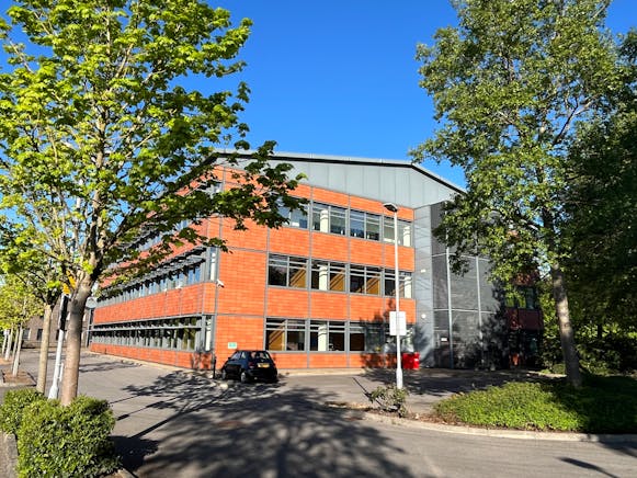 3 Globeside, Fieldhouse Lane, Marlow, Offices To Let - IMG_4813.JPG