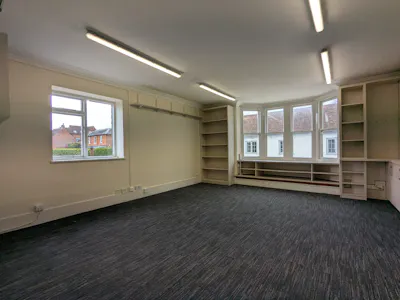 14, High Street, Bramley, Office To Let - PXL_20260417_120525658.jpg