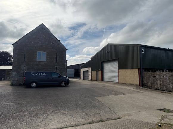 Storage Unit, Church Farm, Long Newnton,, Tetbury, Industrial To Let - 010.jpg