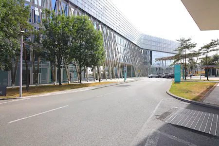 Specialist Building 4B, Dublin 4, Leisure For Sale - Local 5.jpg