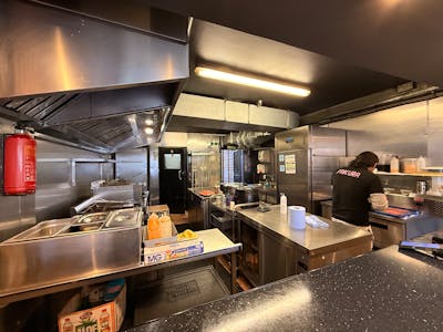 160 Hermon Hill, London, Leisure To Let - IMG_6516.jpeg