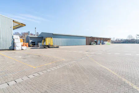 Units 2 & 4, Oxclose Park Road North, Sheffield, Industrial To Let - DSC02636 (1).jpg