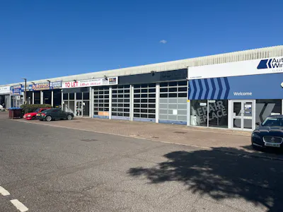 Unit 3 Stacey Bushes Trade Centre, Erica Road, Milton Keynes, Industrial / Industrial/Logistics / Retail / Trade Counter / Warehouse / Industrial / Warehouse To Let - IMG_2141.JPEG
