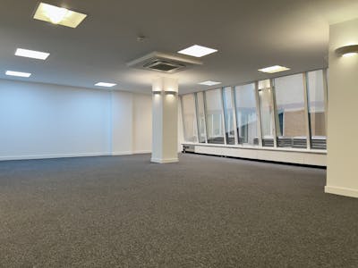 30-31 Furnival Street, London, Office To Let - 30-31 Furnival 1st Floor  Spacious Carpeted Office Area With Large Windows.jpg