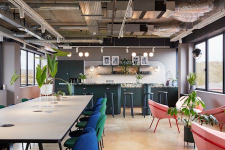 Clockwise, Greenside House, London, Office To Let - Clockwise_WoodGreen_ClubLounge_4.jpg