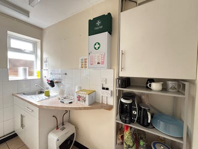 168 High Street, Watford, Office / Retail For Sale - GFK2.jpeg