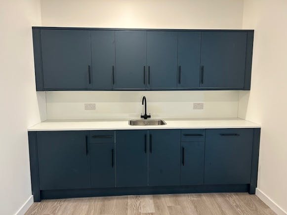 Ground Floor, Fleet 27, Ancells Business Park, Fleet, Offices To Let - small suite kitchen.jpg