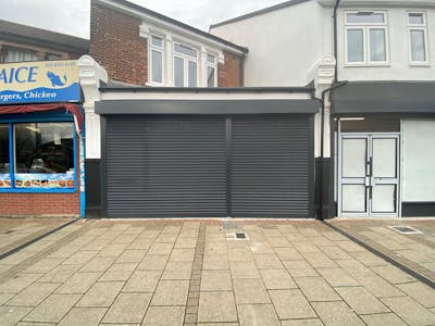 4 Royal Parade, Dagenham, Office / Retail To Let - Image 1.jpg