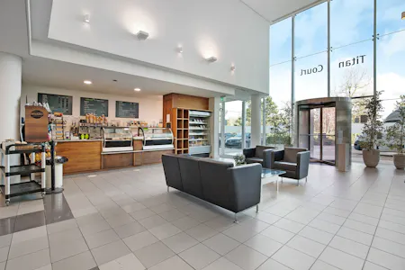 Titan Court, 3 Bishop Square, Hatfield, Office To Let - Titan Court Photography  Wells Design 58.jpg