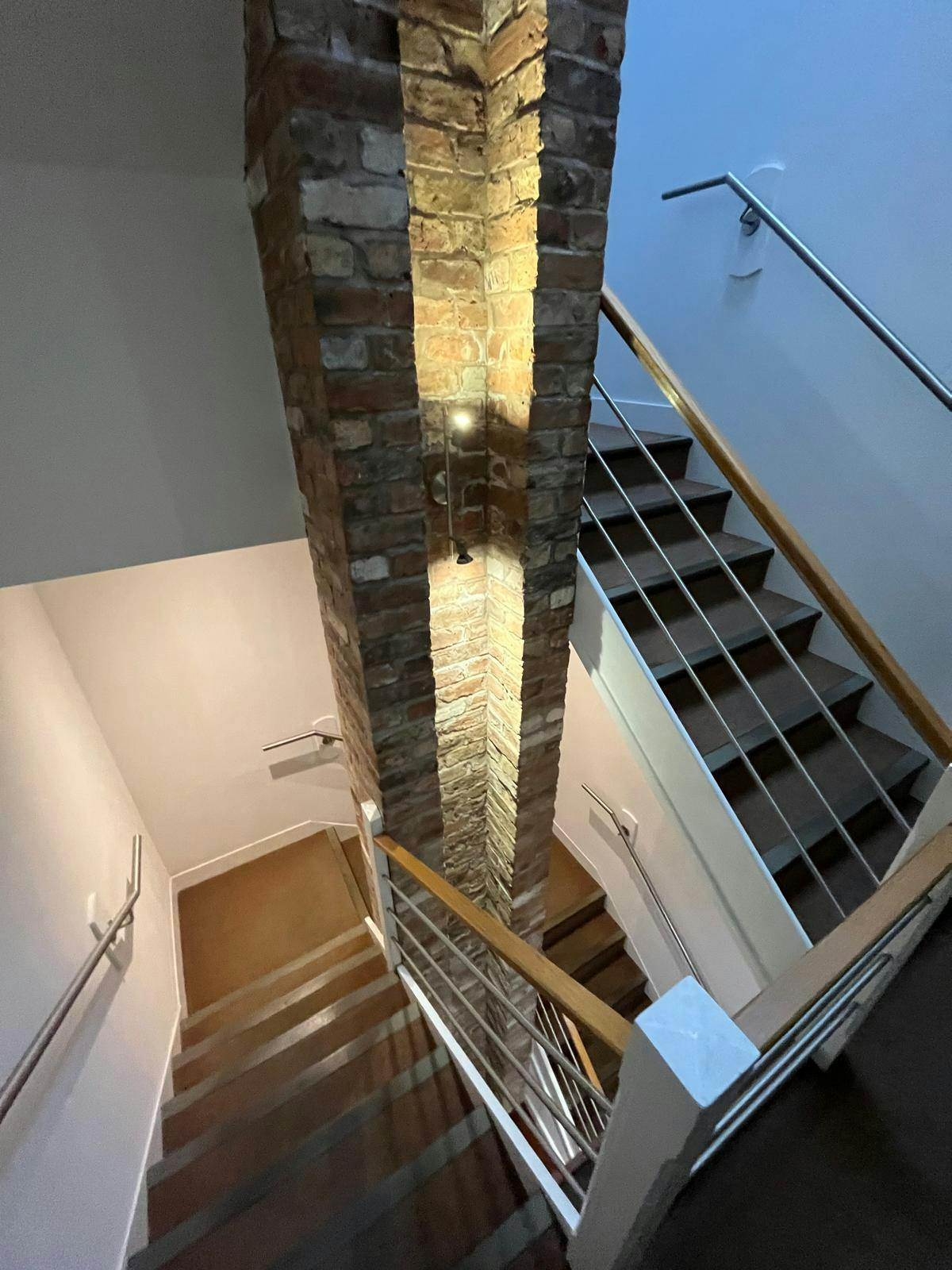 Suite 6 - Bailey Court, Macclesfield, Offices To Let - IMG20250318WA0008.jpg