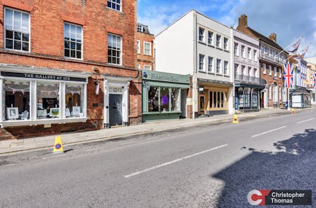 11 High Street, Windsor, Office To Let - 14d0a2bf4abb42c48e2d124f8dd9c5ef.jpg