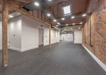 60 Wellington Street, Leeds, Office For Sale - IMG002.jpeg