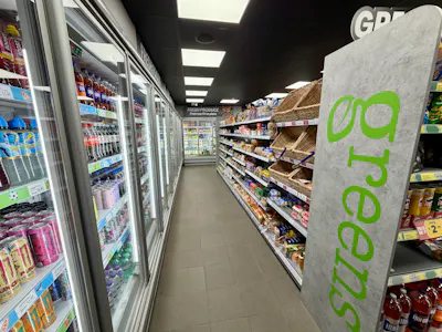 Greens of Broughty Ferry, 38-40 Claypotts Road, Dundee, Convenience Store For Sale - Bf isle2.jpeg