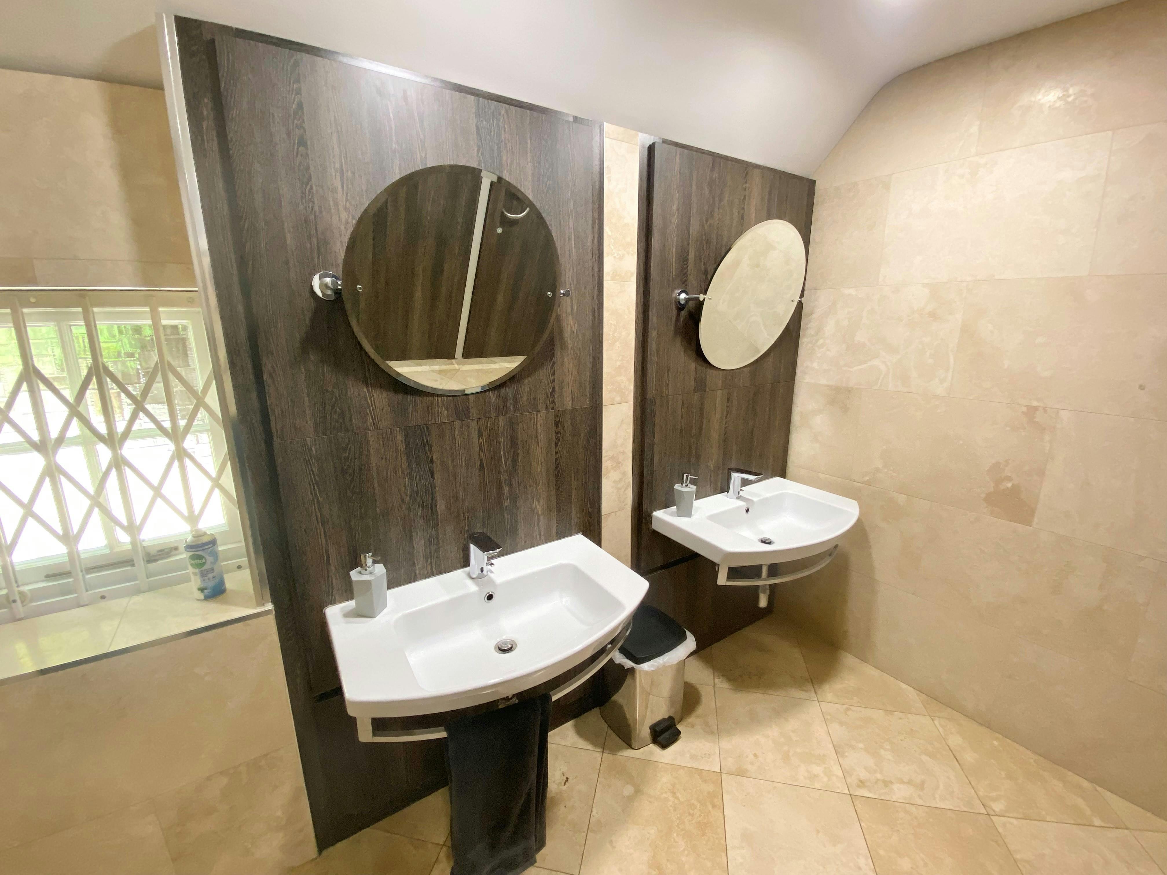 Wolfelands, Westerham, Offices, To Let Karrison Commercial AS