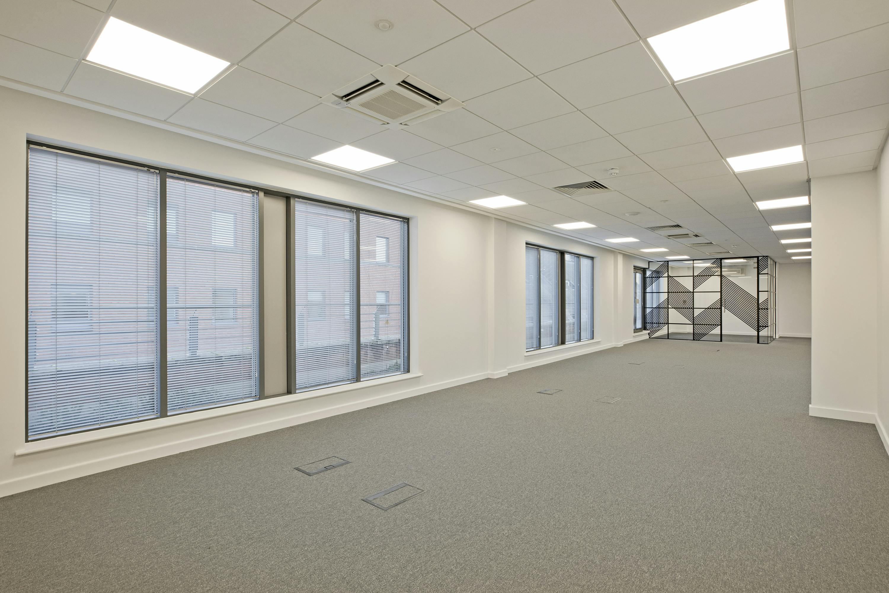 17-19 York Place, Leeds, Offices To Let - IMG_2124.jpg