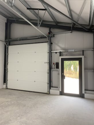 Unit 4 New Barn, Upton Grey, Basingstoke, Industrial / Industrial To Let - october 2022 4909.JPG