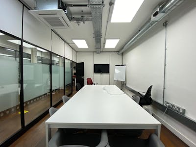 61-63 Rochester Place (1st Floor), London, Office To Let - 1bf267a16cd5424f8738b3171308e4e3.jpg