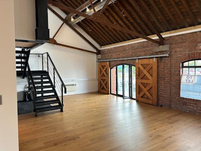 Suite 9, J Shed, Kings Road, Abertawe, Office To Let / For Sale - intenral3.jpg