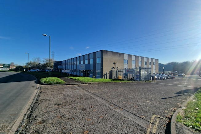 Western House, Armstrong Road, Basingstoke, Warehouse & Industrial To Let - Western House 2.jpg