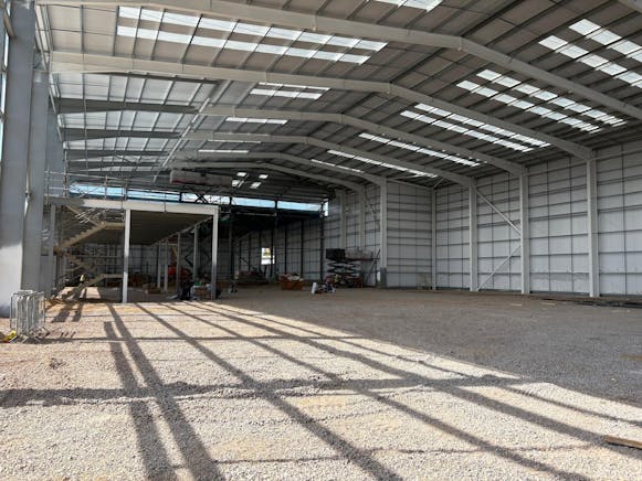 INTER, Tewin Road, Welwyn Garden City, Hertfordshire, Warehouse & Industrial To Let - PHOTO20250619062141.jpg