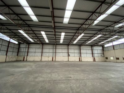 Unit 9, Ty Coch Distribution Centre, Cwmbran, Industrial To Let - 9 Ty coch 5.jpg