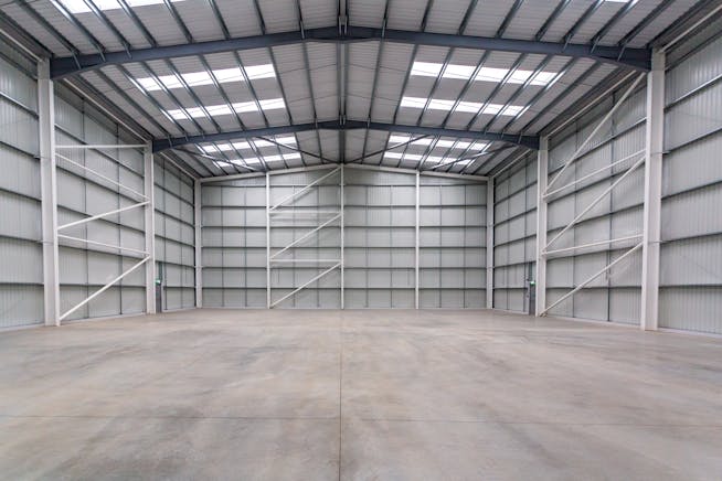 Prince House, Station Road approach, Waltham Cross, Industrial To Let / For Sale - HLP_T_250428_3022.jpg