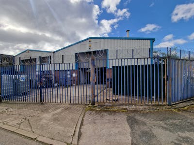 41 Bute Street, Salford, Distribution Warehouse / Industrial To Let - Front