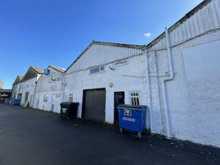 Unit 4 Bridge Works, Leatherhead, Warehouse & Industrial To Let - IMG_4915.jpg