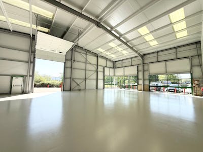 Unit C3, York Road Trading Estate, Burgess Hill, Industrial To Let - 10.jpg